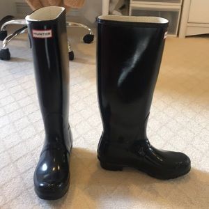 Tall black Hunter Rain Boots